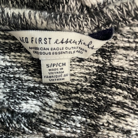 American Eagle space dye knit halter open back top. Size Small. - Picture 6 of 7